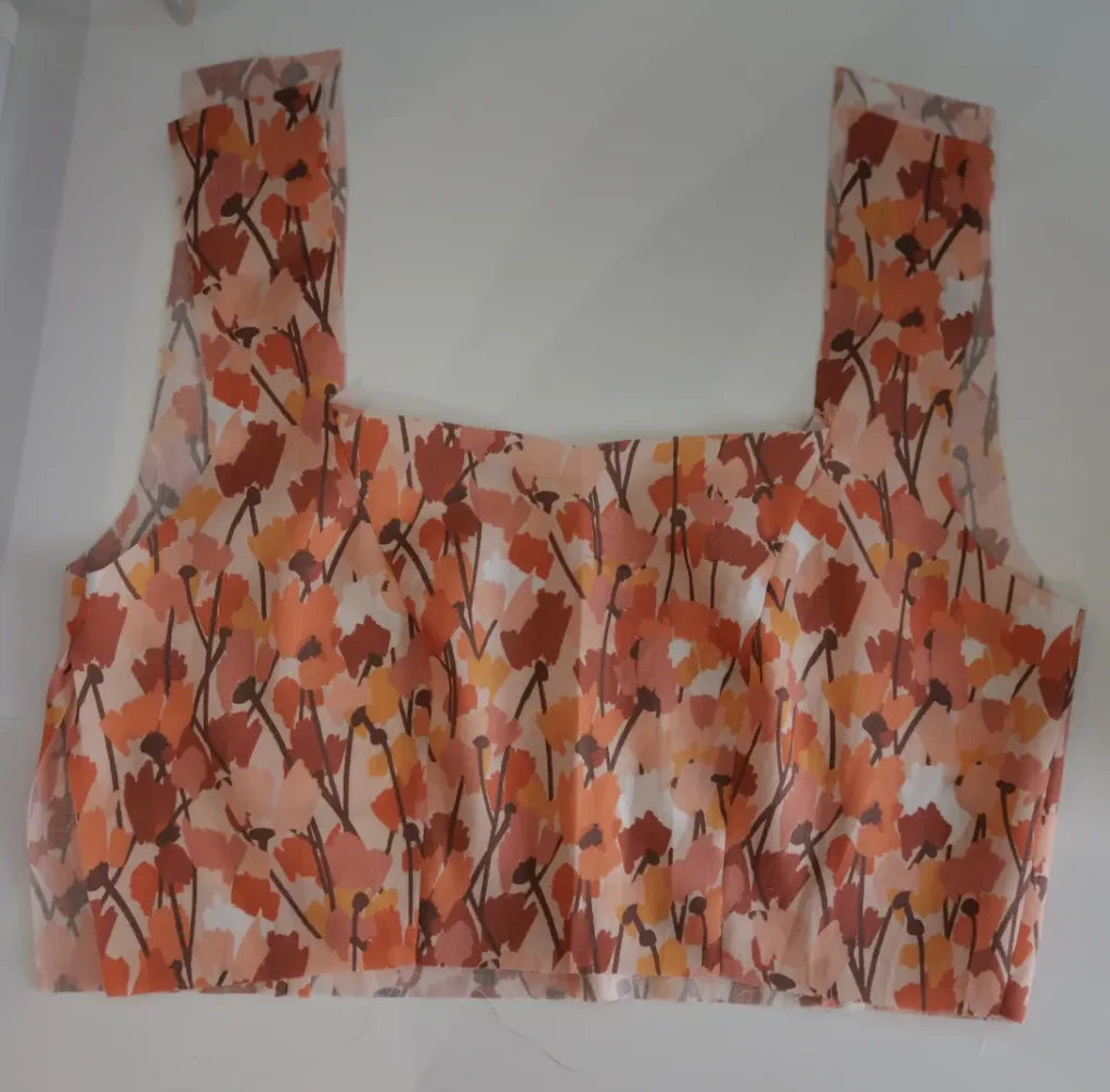 le corsage de la robe Willow de Apolline Patterns
