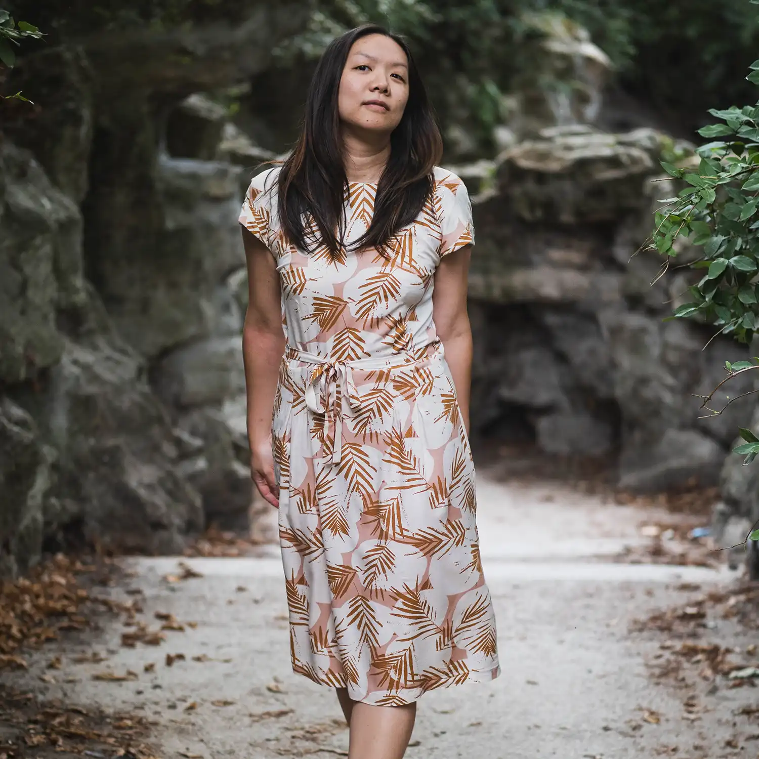 Robe Leaf de Maison Fauve en viscose Atelier Brunette Canopy Ochre